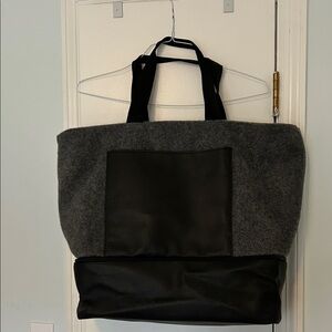 DSW Black and Gray Women's Duffel Bag